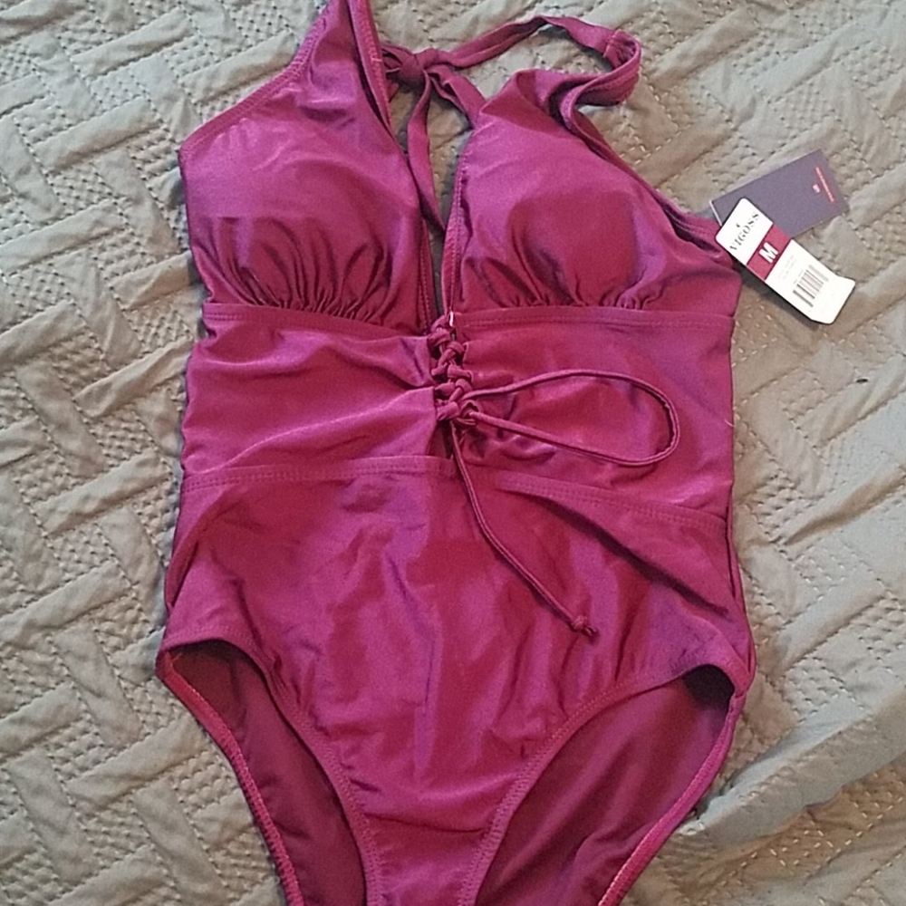 Vigoss one piece NWT